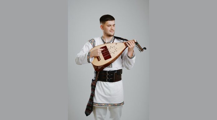 Interviu cu Andrei Oboroceanu: Artistul care readuce folclorul în inimile tinerilor