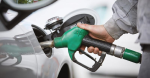Ușor, dar se ieftinesc: Cât vor costa mâine benzina și motorina