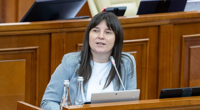 (video) Cine sunt deputații „bolfoșei” din discursul Victoriei Belous din Parlament, devenit viral și ce explicații au cei vizați