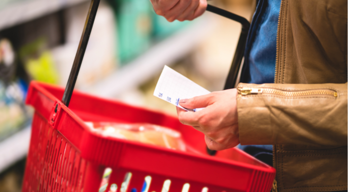 Cum au ajuns turcii să facă naveta în Grecia ca să cumpere carne și brânză. Cât costă produsele în cele două țări