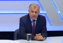 (stop cadru) Chicu: PAS de unul singur trebuie să se scufunde, de ce să-l ajutăm noi?