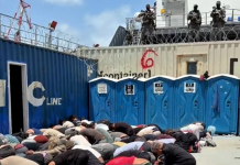 Israelul i-a expulzat pe toţi activiştii din flotila către Fâşia Gaza. Italia cere pedepsirea ministrului israelian care i-a umilit pe activiști