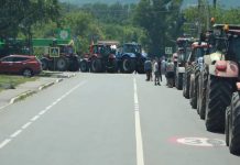 VIDEO LIVE | „Luptăm ca pâinea, energia și medicamentele să nu se scumpească”. Apelul deputatului Partidului Nostru, Serghei Ivanov către cetățeni, pentru a explica de ce au blocat Vama Sculeni